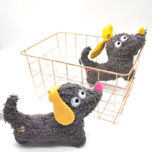 Namenloses Nähgetier Stofftier Hund